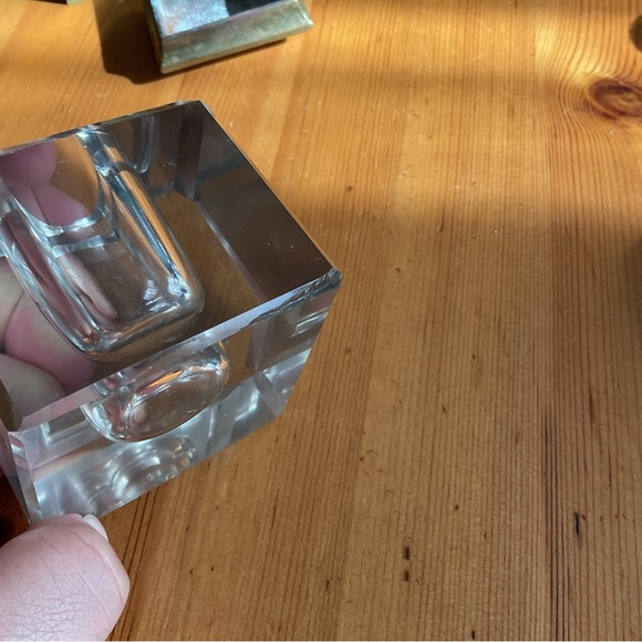 ANTIQUE BRASS & LEAD CRYSTAL INKWELL / PEN HOLDER GLOWY URANIUM VINTAGE NEON - Picture 12 of 14